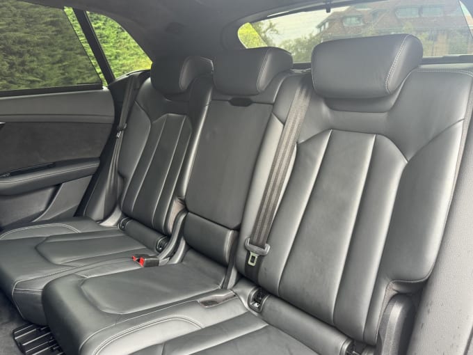 2020 Audi Q8