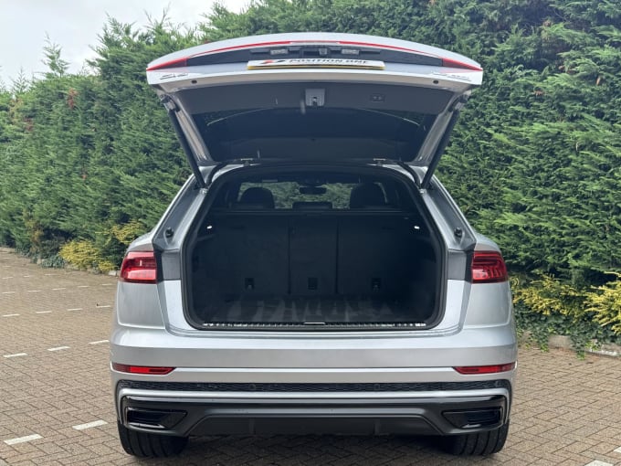 2020 Audi Q8