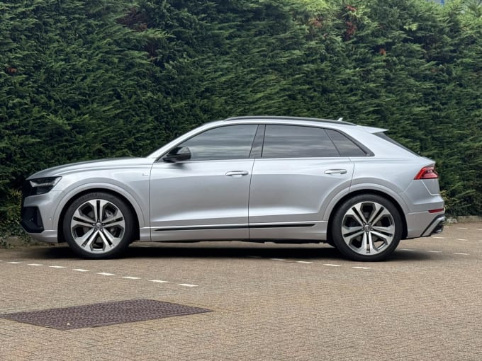 2020 Audi Q8