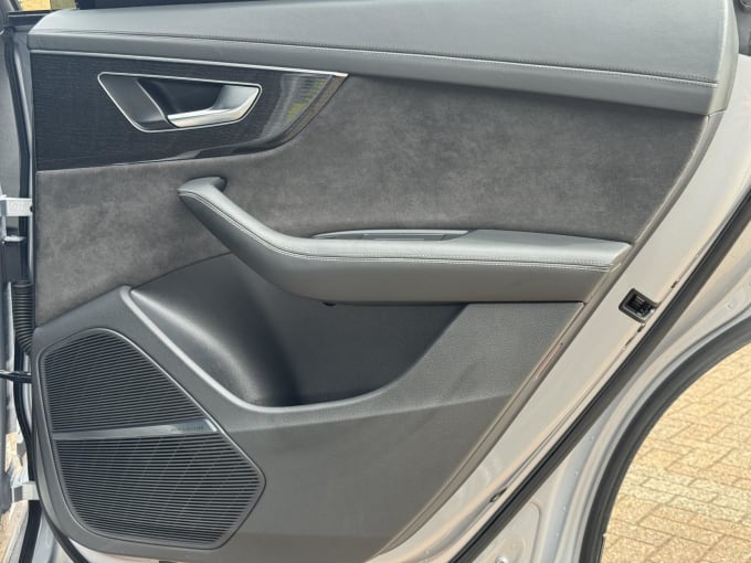 2020 Audi Q8