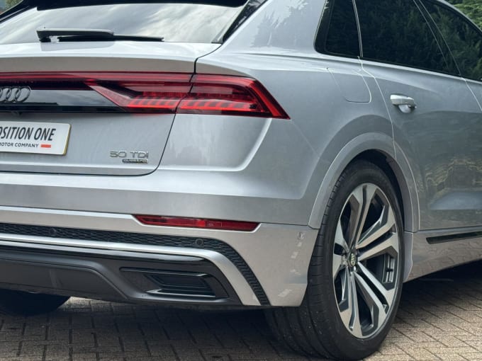 2020 Audi Q8