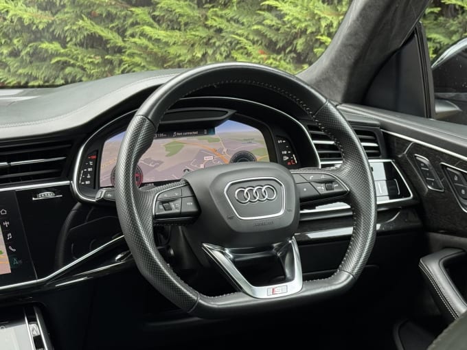 2020 Audi Q8