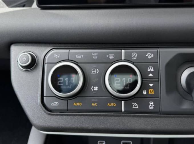 2024 Land Rover Defender 110