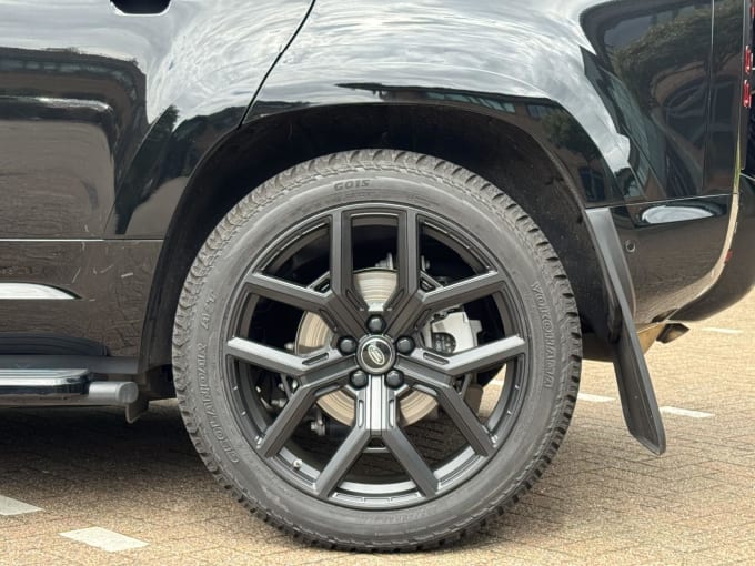 2024 Land Rover Defender 110