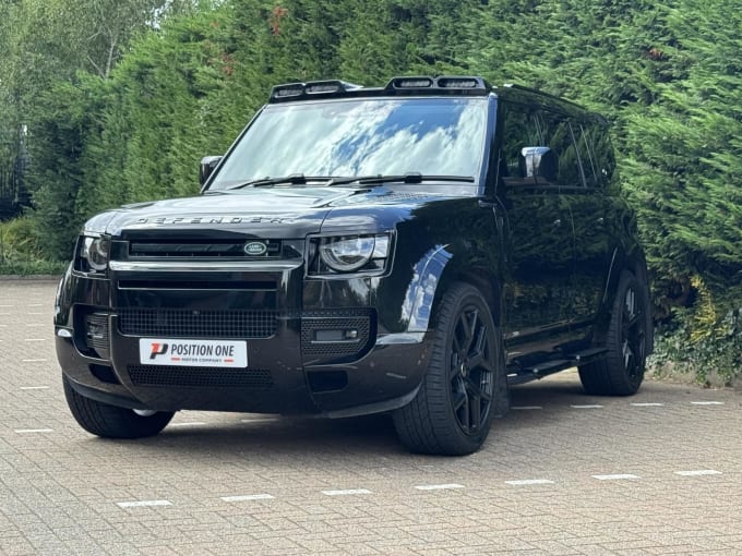 2024 Land Rover Defender 110