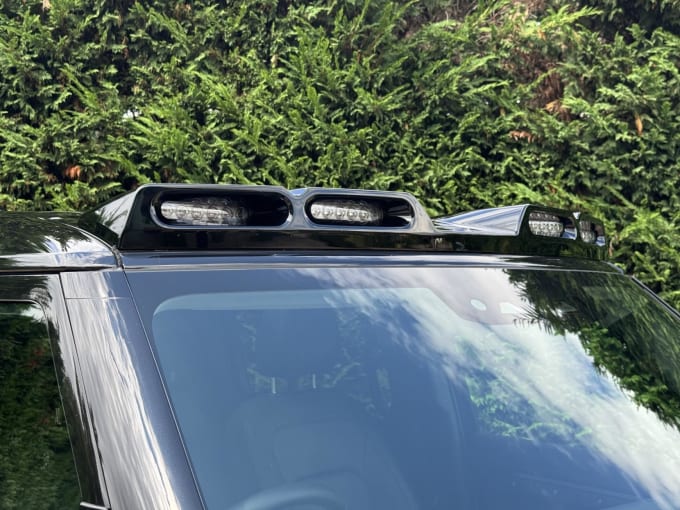 2024 Land Rover Defender 110