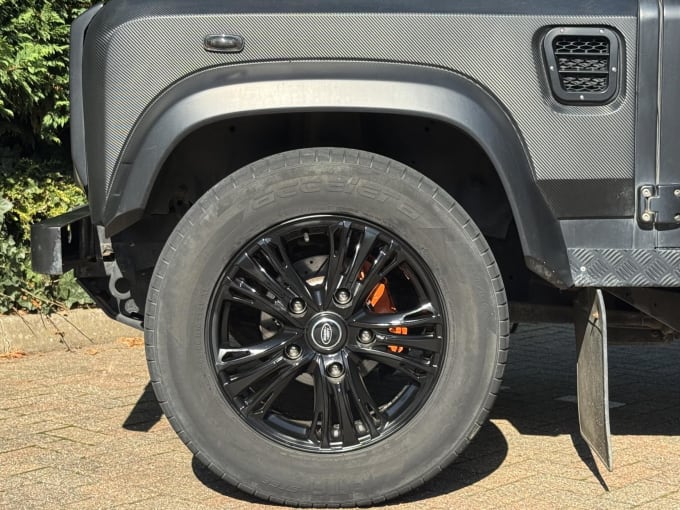 2010 Land Rover Defender 90