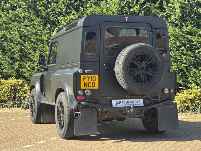 2010 Land Rover Defender 90