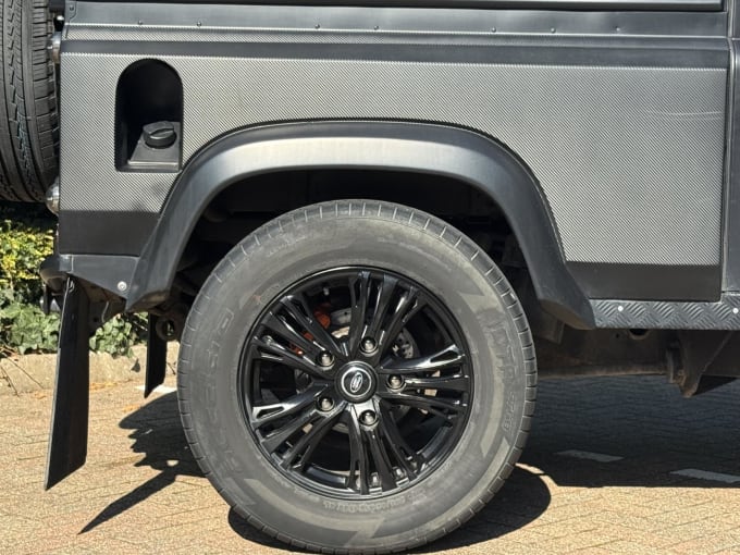 2010 Land Rover Defender 90