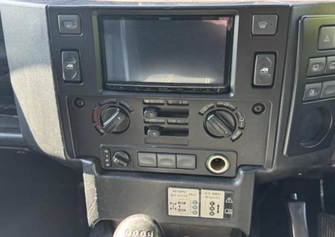 2010 Land Rover Defender 90