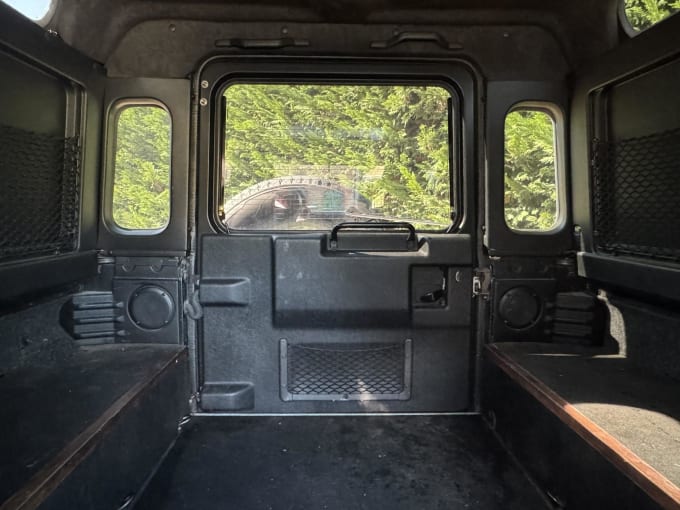 2010 Land Rover Defender 90