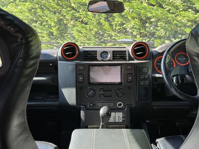 2010 Land Rover Defender 90
