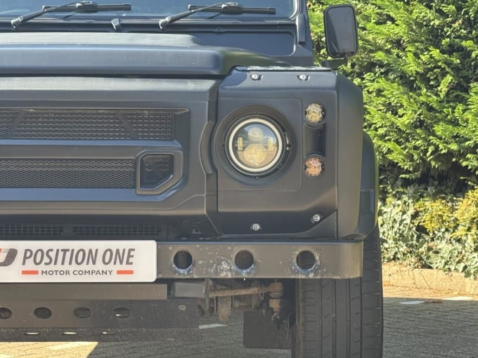 2010 Land Rover Defender 90
