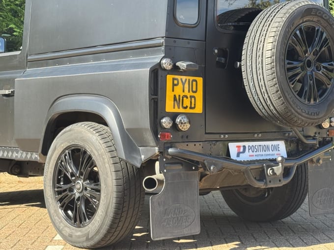 2010 Land Rover Defender 90