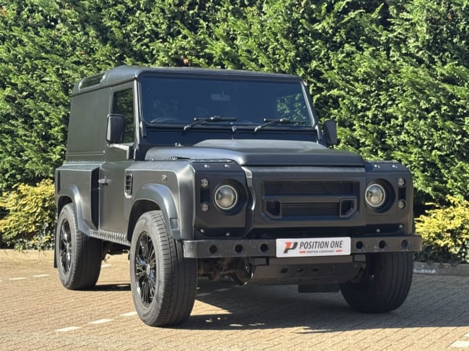2010 Land Rover Defender 90