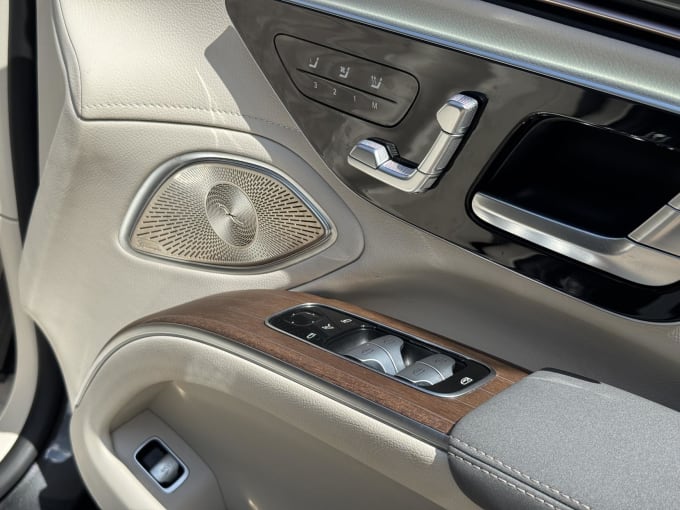 2023 Mercedes-benz Eqs
