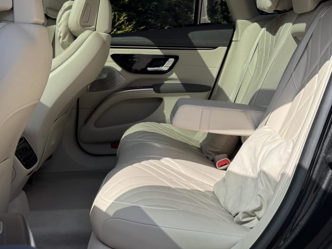2023 Mercedes-benz Eqs