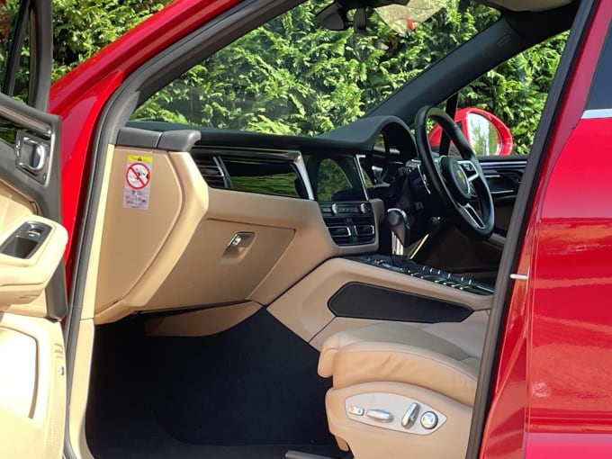 2019 Porsche Macan