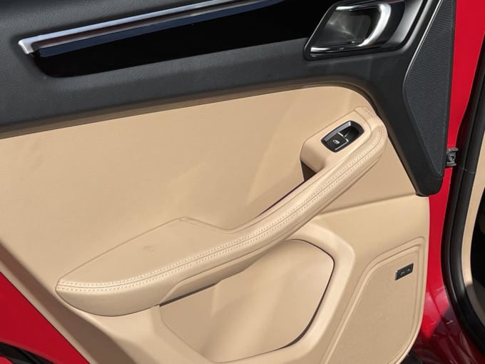 2019 Porsche Macan