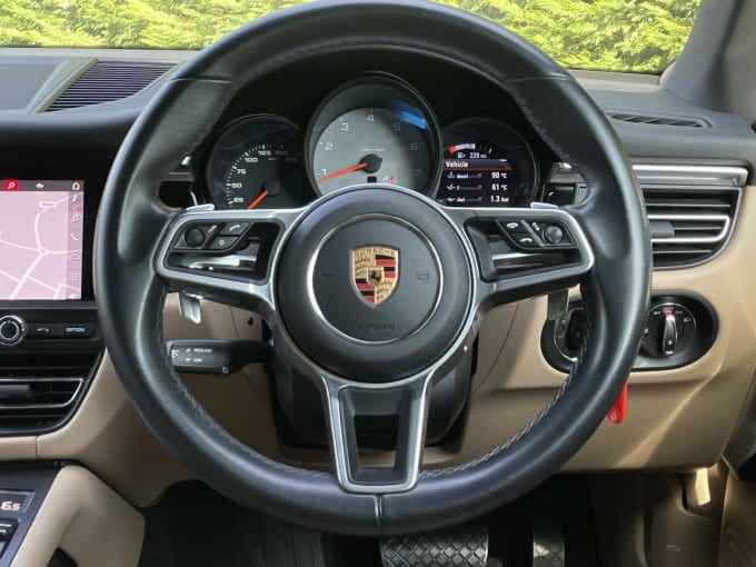2019 Porsche Macan