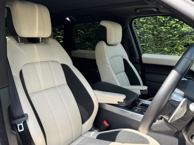 2021 Land Rover Range Rover Sport