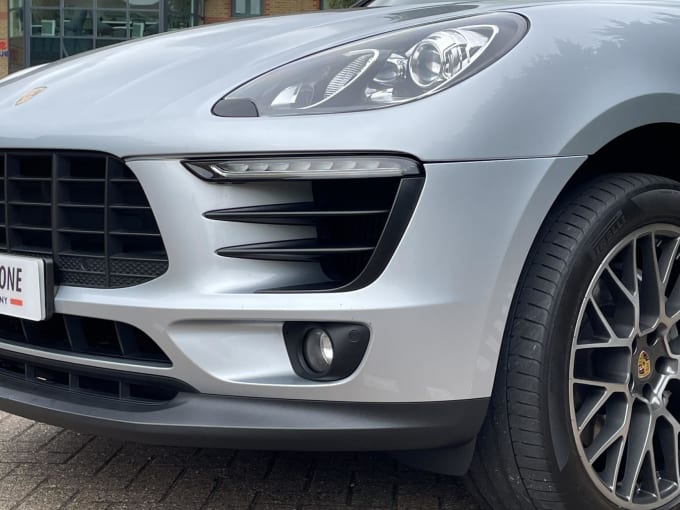 2018 Porsche Macan