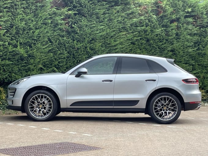 2018 Porsche Macan