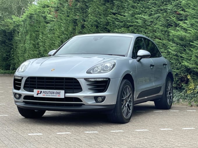 2018 Porsche Macan