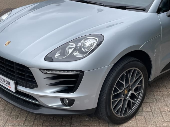 2018 Porsche Macan