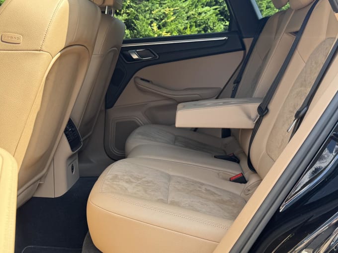 2020 Porsche Macan