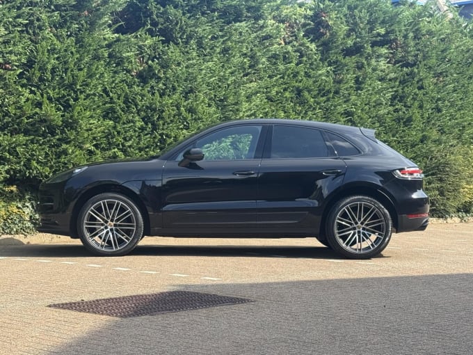 2020 Porsche Macan