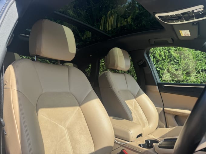 2020 Porsche Macan