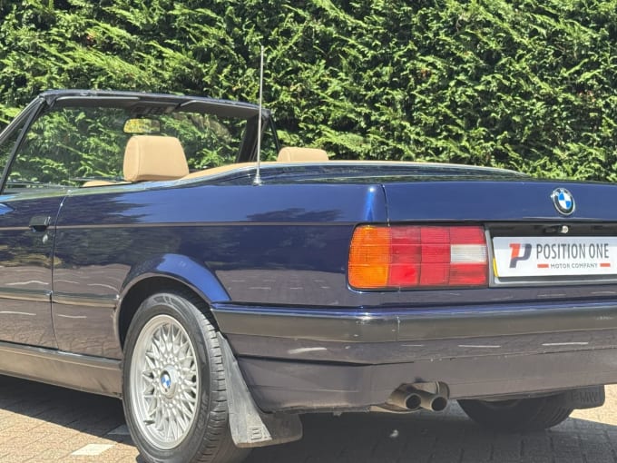1992 BMW 3 Series