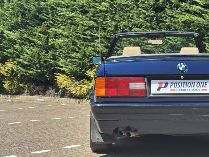 1992 BMW 3 Series