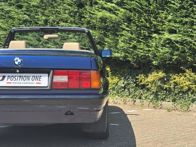 1992 BMW 3 Series