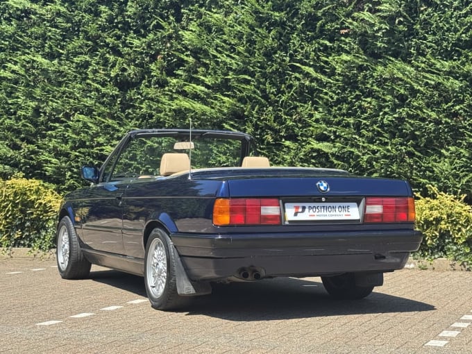 1992 BMW 3 Series