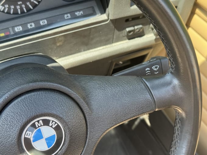 1992 BMW 3 Series