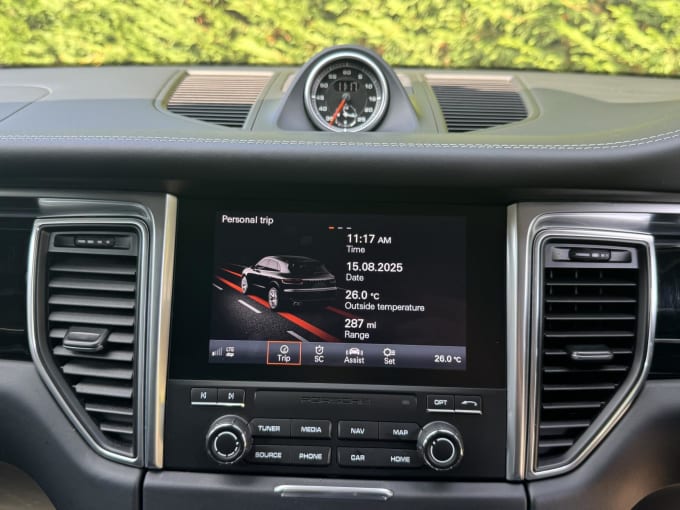 2018 Porsche Macan