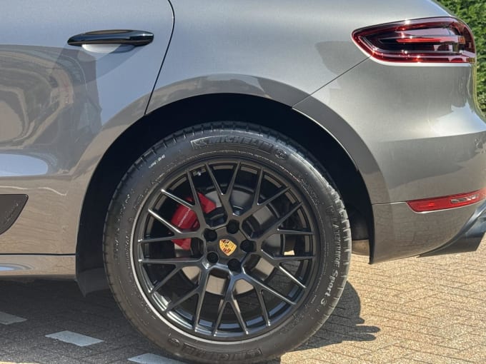 2018 Porsche Macan