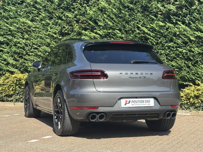 2018 Porsche Macan