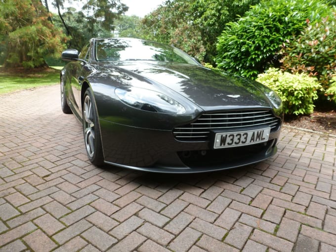 2013 Aston Martin Vantage