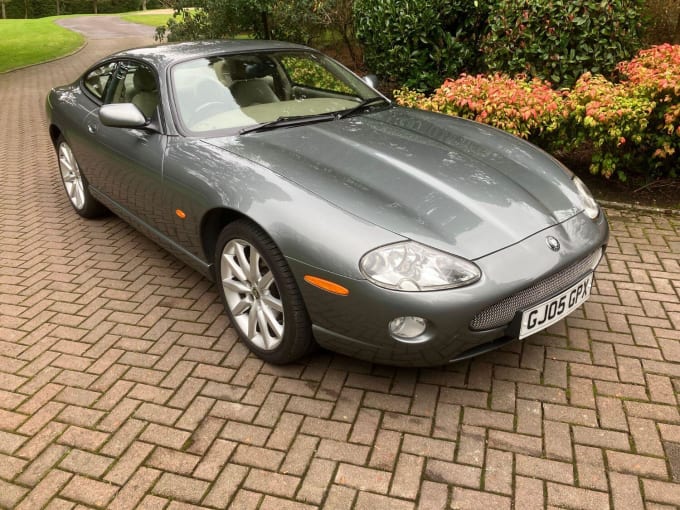 2005 Jaguar Xk8