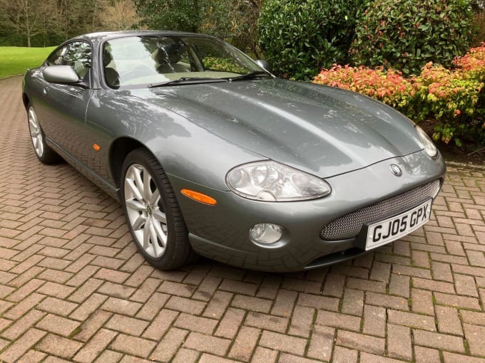 2005 Jaguar Xk8