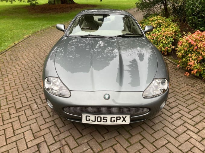 2005 Jaguar Xk8