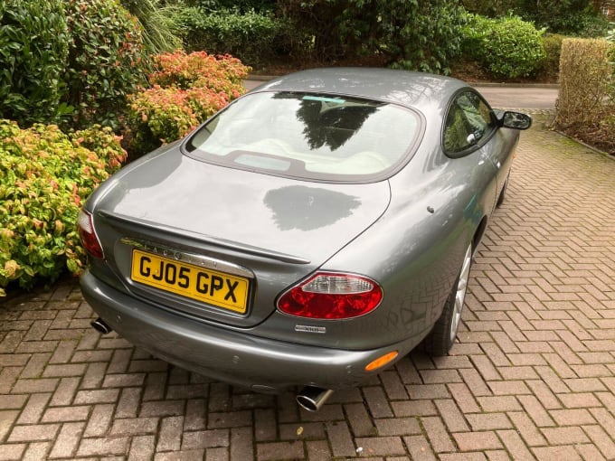 2005 Jaguar Xk8