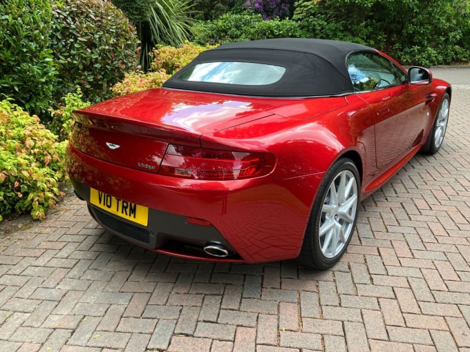 2015 Aston Martin Vantage