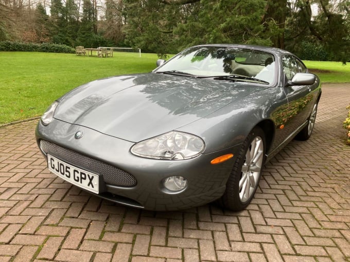 2005 Jaguar Xk8