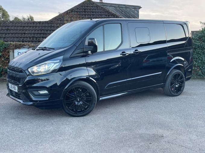 2025 Ford Transit Custom