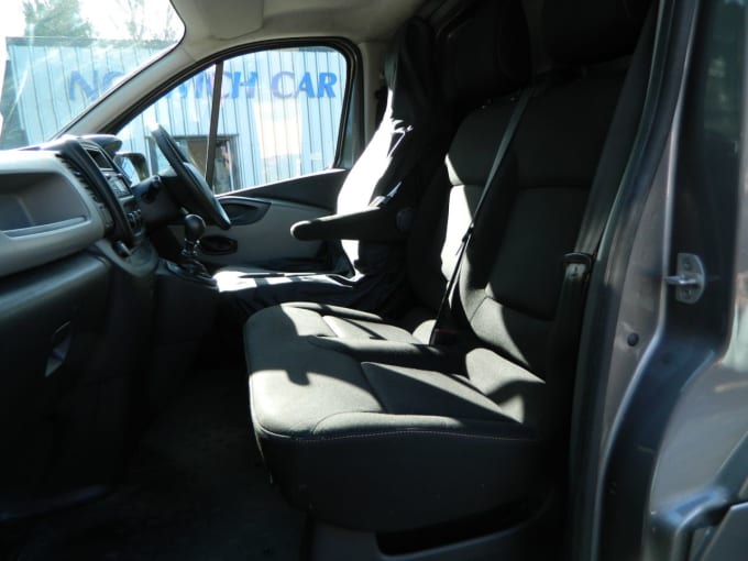 2025 Renault Trafic