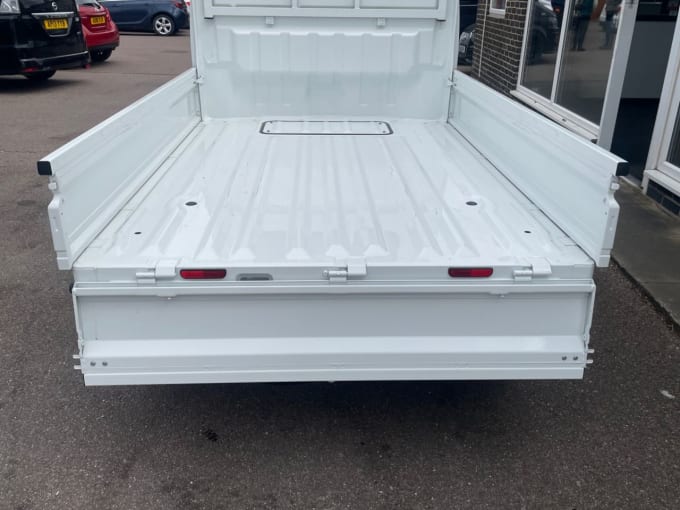 2025 Suzuki Carry